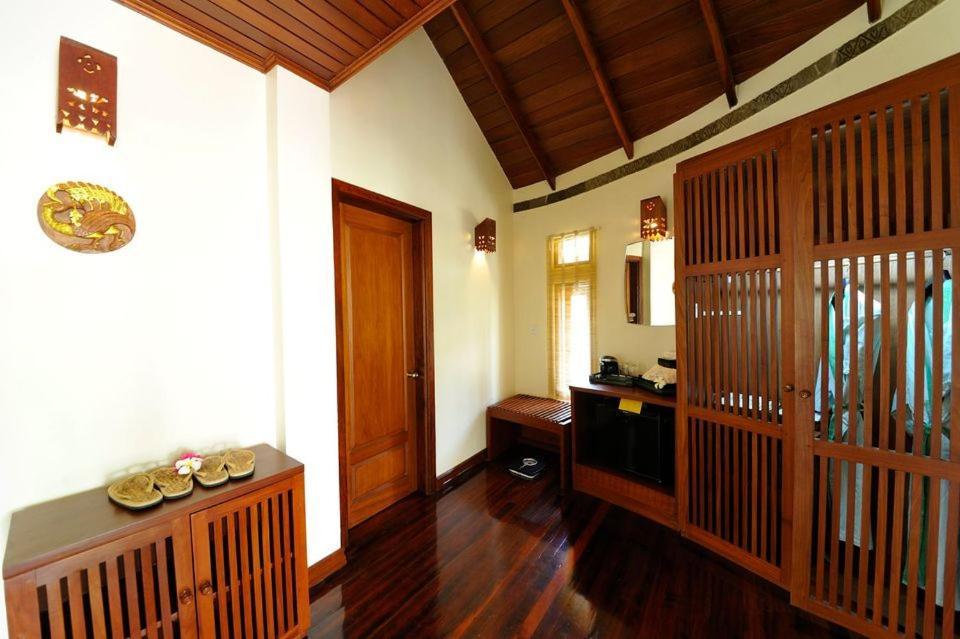 Jade Marina Resort And Spa Ngapali Kültér fotó