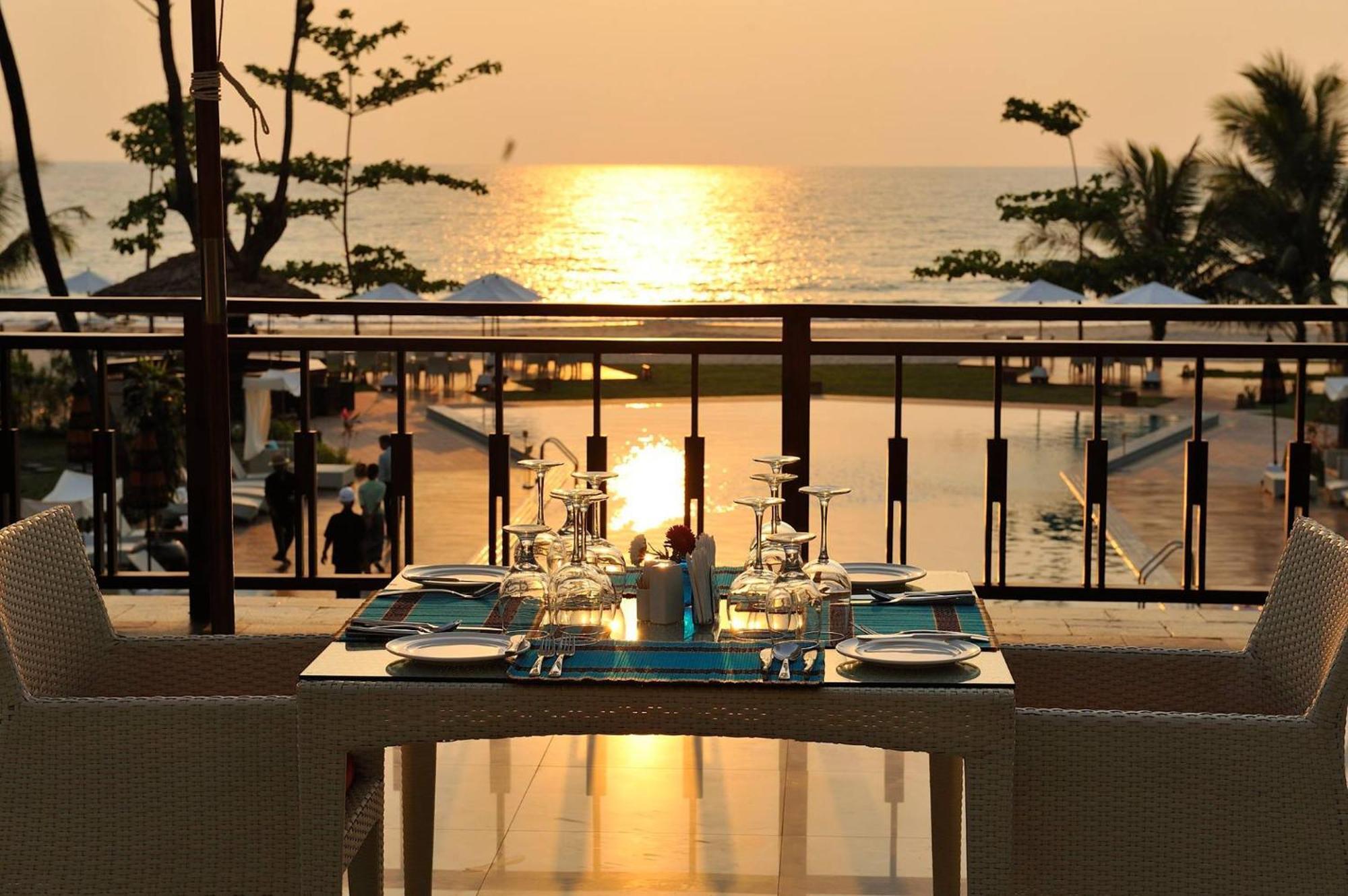 Jade Marina Resort And Spa Ngapali Kültér fotó