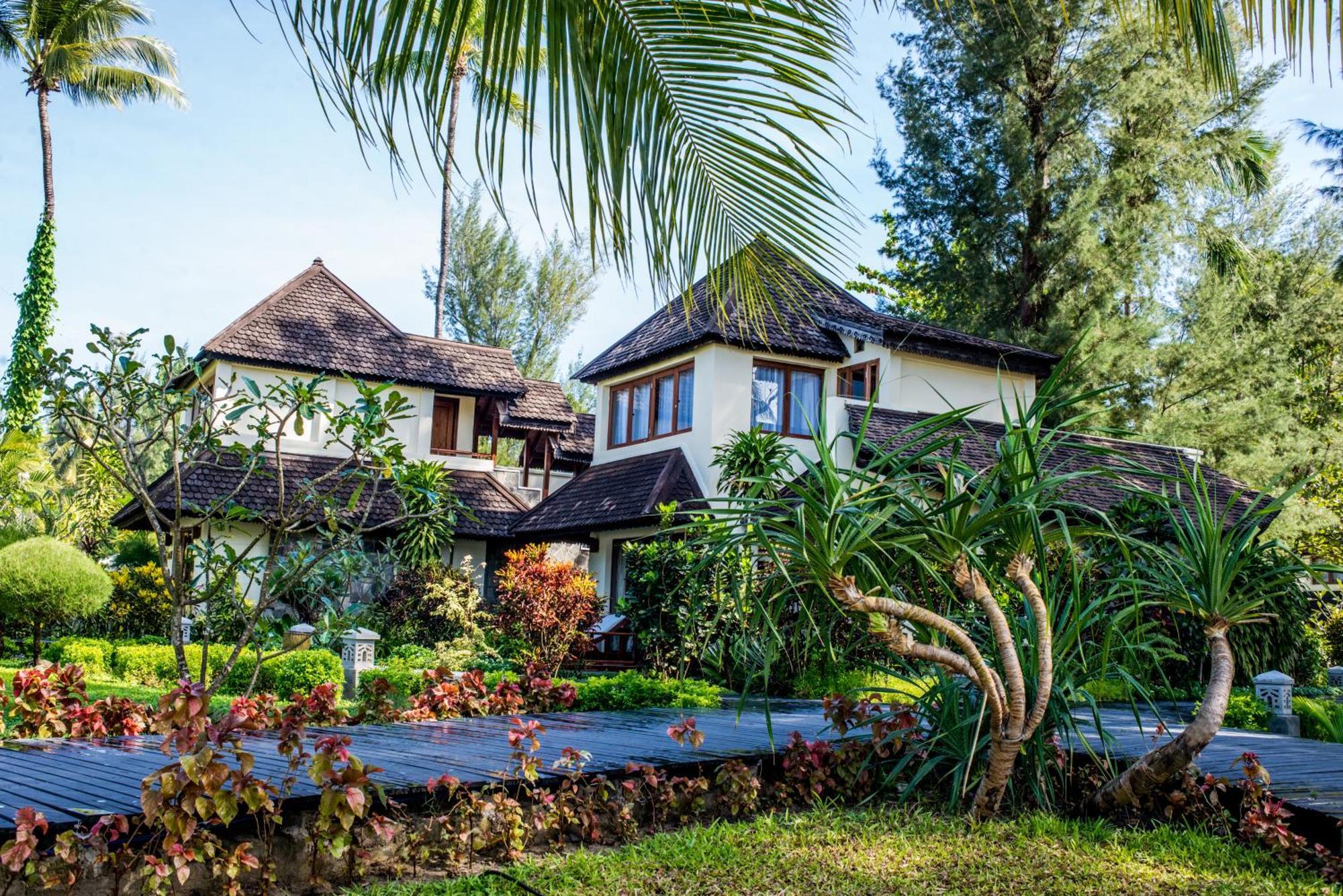 Jade Marina Resort And Spa Ngapali Kültér fotó